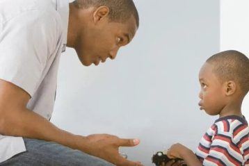 برآورده‌کردن همه نیازهای فرزندان، ممکن است اثری منفی روی آنها داشته باشد