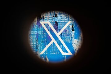 ایلان ماسک قابلیت کنفرانس ویدیویی را به ایکس می‌آورد