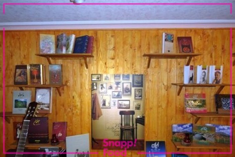 ۳ تا کافه کتاب خاص در تهران برای درس خواندن با بلاگ اسنپ فود 14 1710183687 704 ۳ تا کافه کتاب خاص در تهران برای درس خواندن