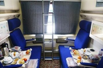 نکاتی درباره بلیط قطارهای مهتاب سیر جم