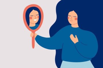 چرا احساس زشتی می‌کنم؟ + روش‌های مقابله با احساس زشت بودن