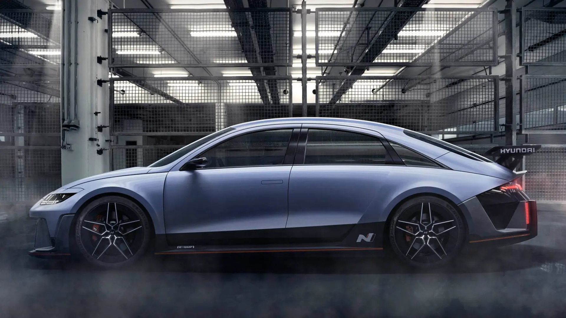 بهترین ابرخودروهای ۲۰۲۵؛ از استون مارتین والهالا تا هیولای بوگاتی_سمسون 36 خودرو هیوندای Ioniq 6 N