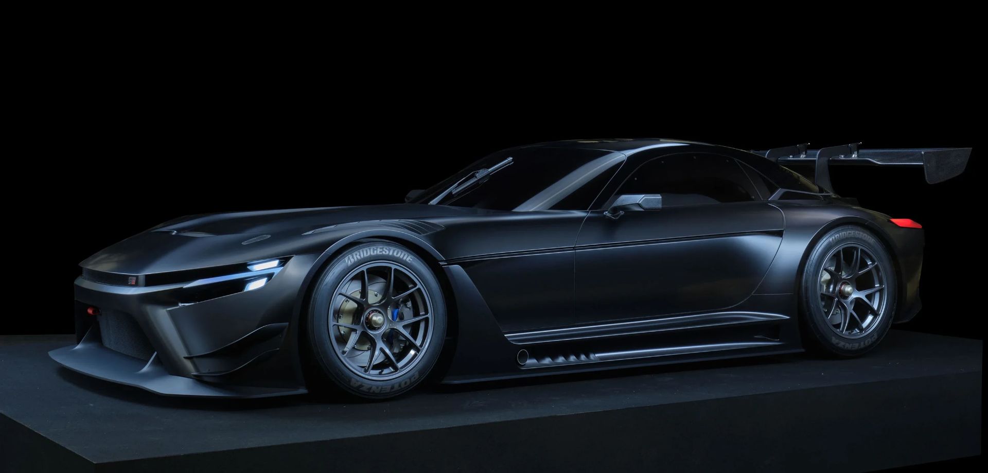 بهترین ابرخودروهای ۲۰۲۵؛ از استون مارتین والهالا تا هیولای بوگاتی_سمسون 37 خودرو Lexus LFR