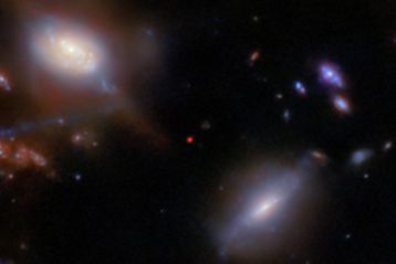 کشف کهکشانی غیرمنتظره توسط جیمز وب، درک ما از جهان اولیه را به چالش می‌کشد