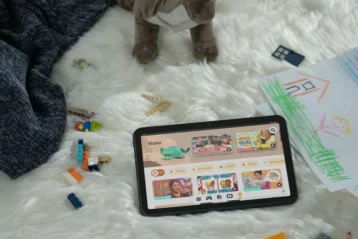 چرا بچه‌ها به گوگل بیشتر از مادربزرگ‌ها اعتماد می‌کنند؟