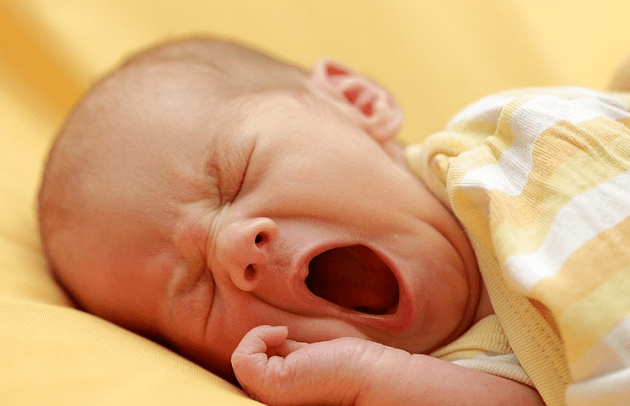 دلایل گریه کردن ۱۰ علت گریه کردن و اشک ریختن سمسون