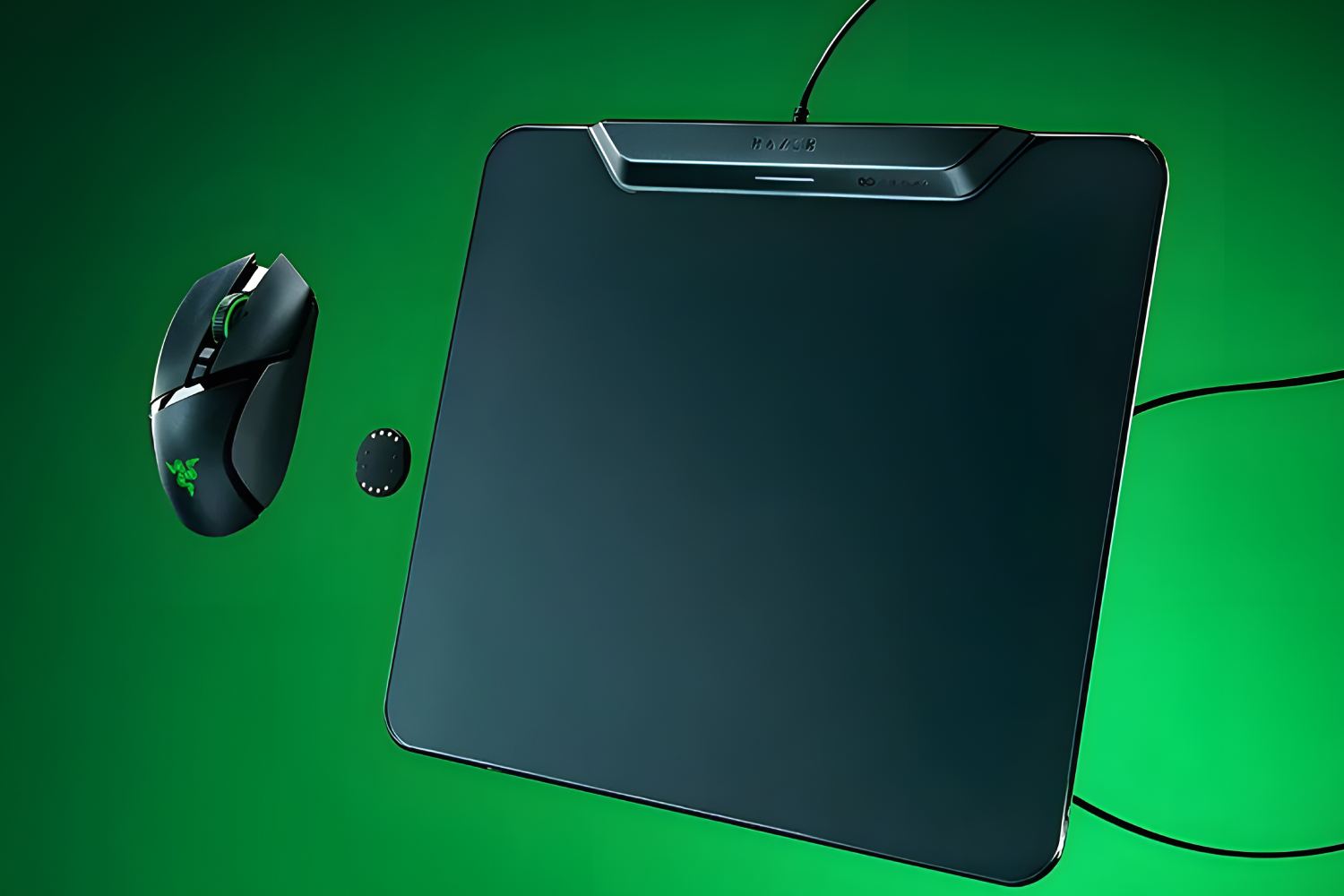 تکنولوژیِ کاربردی؛ این ماوس‌پد جدید به‌صورت بی‌سیم ماوس را شارژ می‌کند