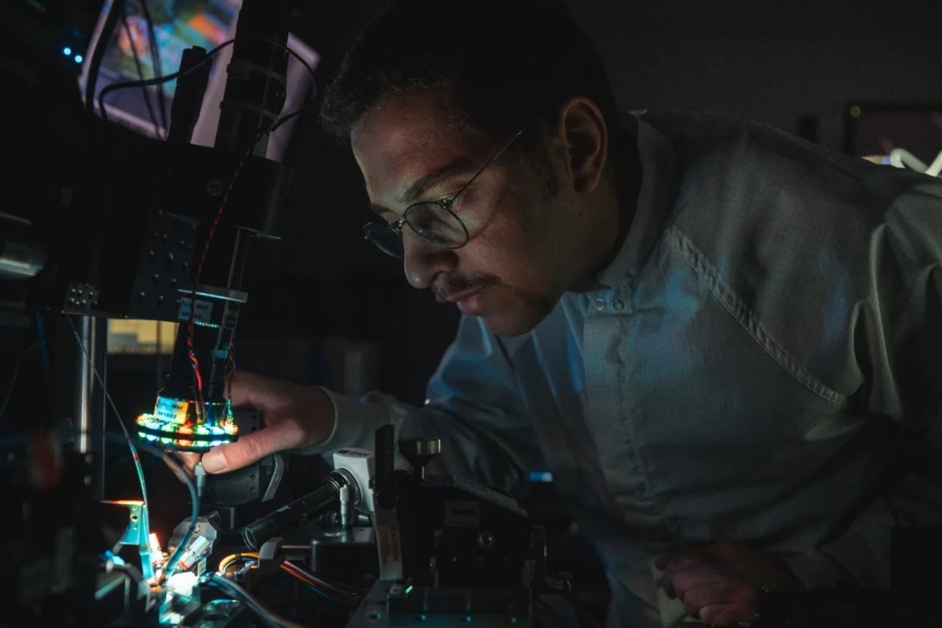 دانشمند ایرانی تراشه‌ای به باریکی مو با کاربردی غیرمنتظره تولید کرد