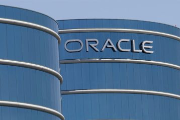 اوراکل حالا دو مدیرعامل دارد